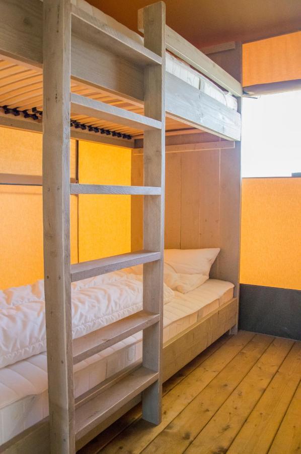Glamping *